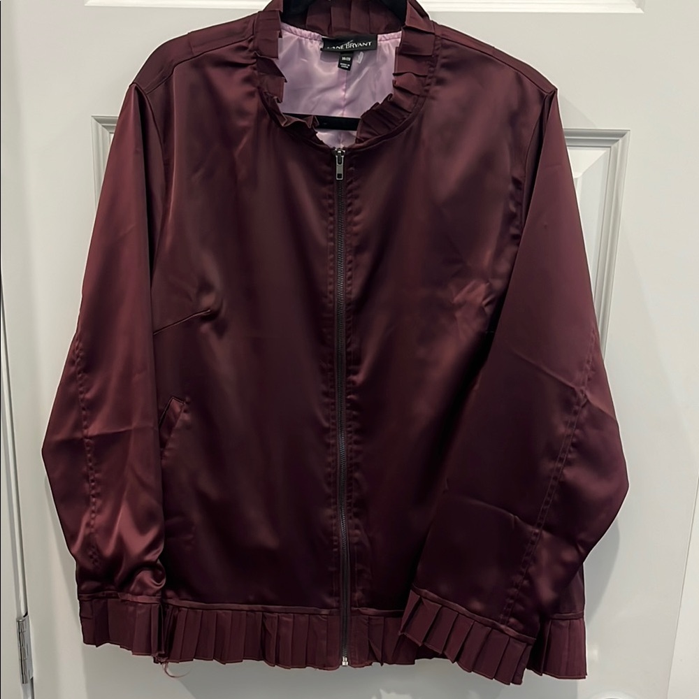 Lane Bryant Women's Burgundy Satin look lined zippered Jacket